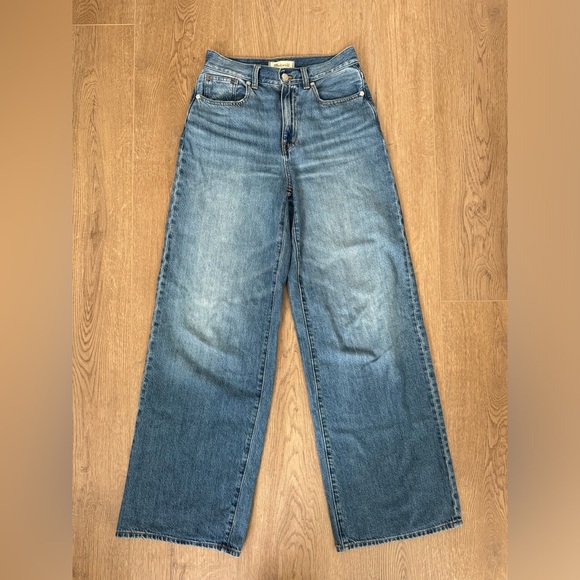 Madewell Superwide-Leg Jeans In Fannin Wash - Picture 11 of 11